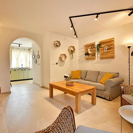 My Casa Vento - Spacious House With Garden, Bbq And Parking Дом отдыха